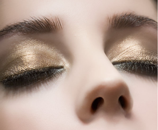 膨体隆鼻材料的好处