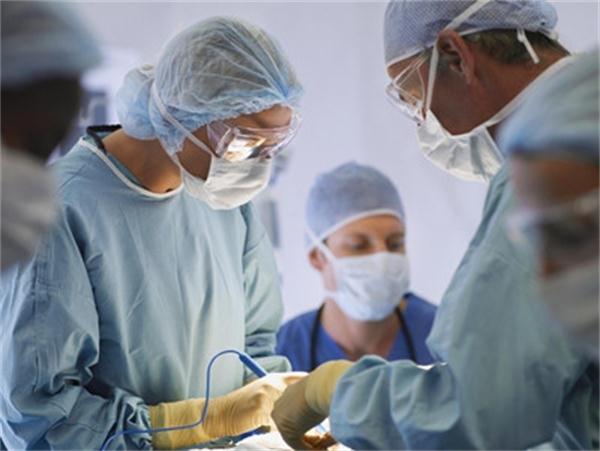 医学美容求美者心理状态分析及对策