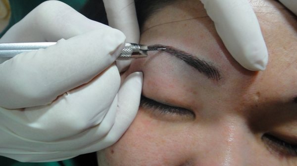 纹眉后发炎了，怎么护理?